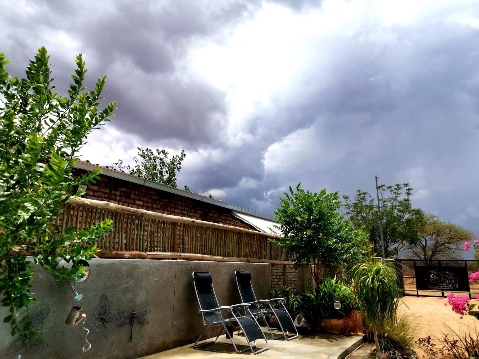 Knowhere Selfcatering Unit 1 Na Omaruru Bagian luar foto